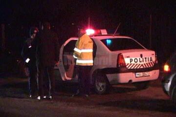 Politistii au facut cercetari la fata locului, pentru a stabili cu exactitate cum s-a petrecut accidentul