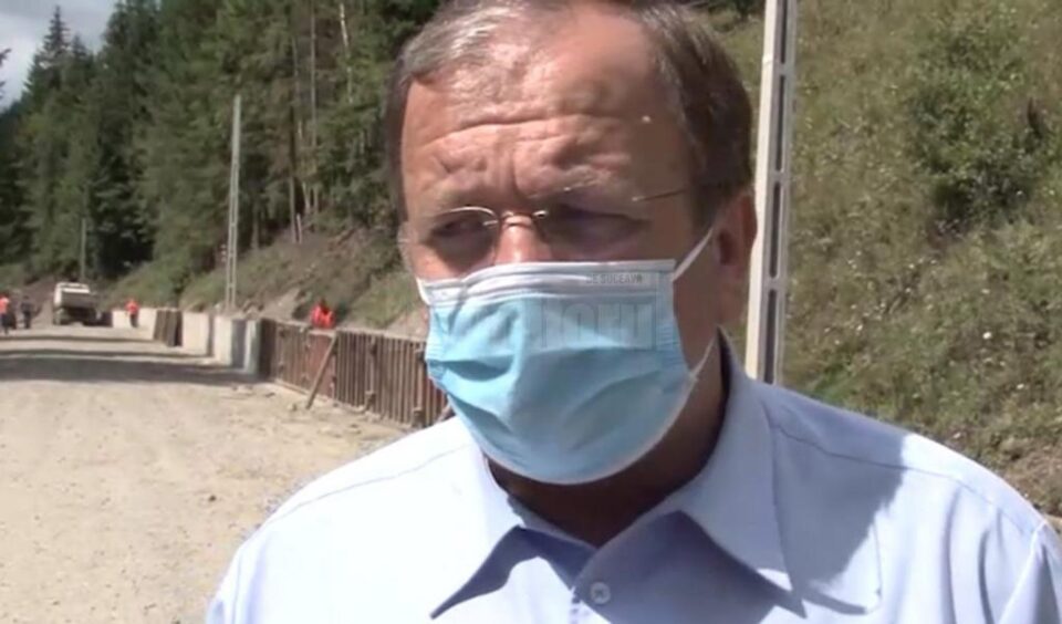 Flutur anunță începerea asfaltării drumului de la Panaci spre Bilbor