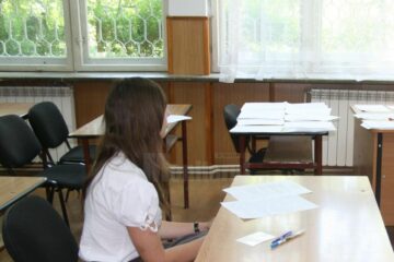 Ministerul Educației a lansat ghidurile oficiale pentru profesori și școli pe fiecare nivel de învățământ
