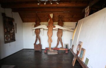 La Liteni, Moara, un “Triunghi – Sculptură, Arhitectură, Agricultură”