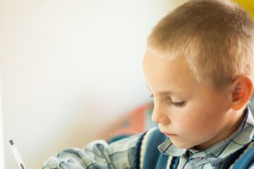 Centrul Maria Ward Rădăuți are nevoie de rechizite pentru cei 50 de copii de care are grijă