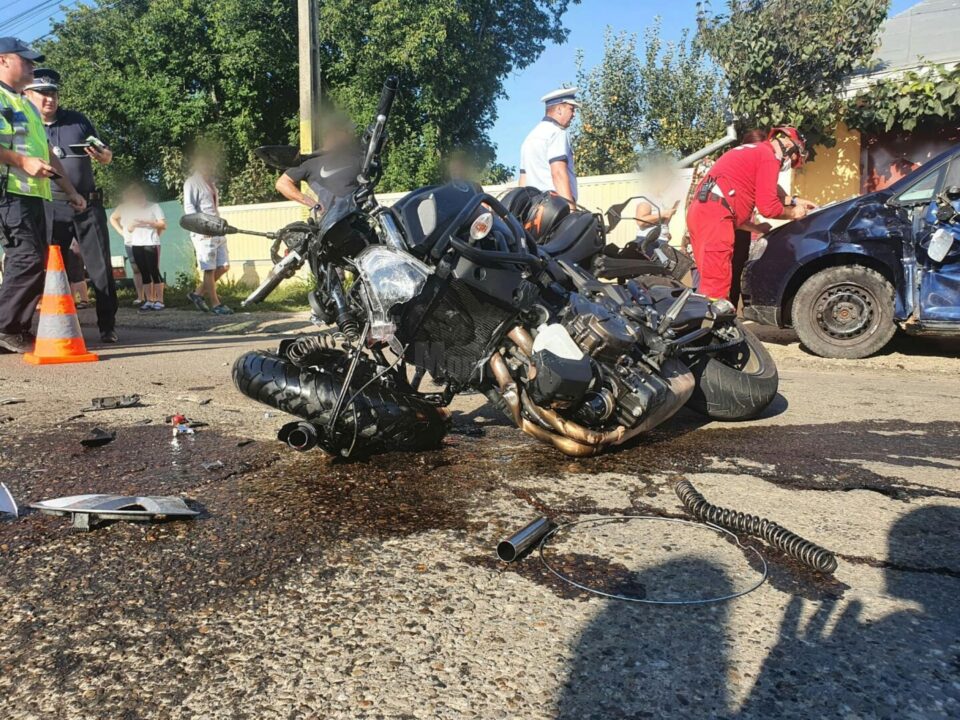 Motociclist rănit într-un accident la Bosanci