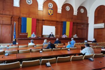 Ședință extraordinară a Comitetului Județean pentru Situații de Urgență pe tema începerii anului școlar