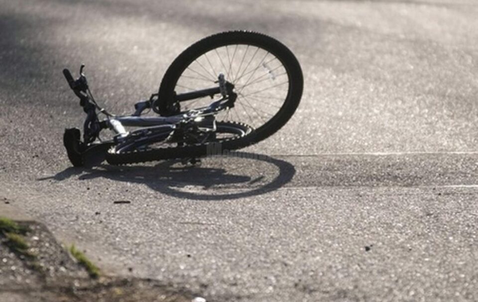 Serie interminabilă de accidente cu bicicliști – ultimii pe listă, un copil și un bătrân Serie interminabilă de accidente cu bicicliști – ultimii pe listă, un copil și un bătrân