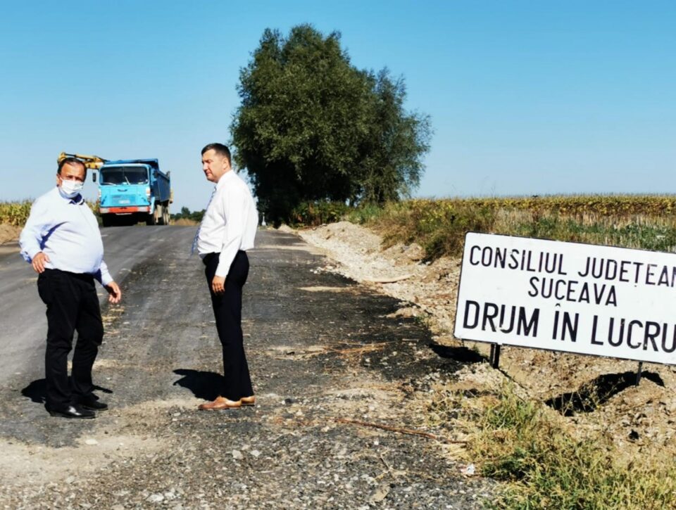 Gheorghe FLutur a verificat lucrările de modernizare a drumului Fălticeni - Liteni, prin Hârtop