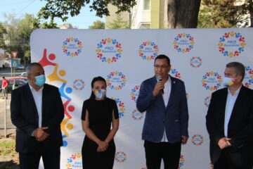 Ponta consideră că Alexandra Harja Samsonescu este politica viitorului, iar Florin Sinescu este alternativa pentru schimbare