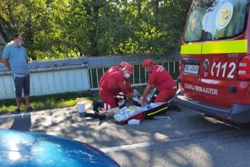 Bătrână de 86 de ani, accidentată mortal în timp ce încerca să traverseze drumul