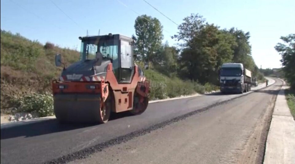 Gheorghe Flutur anunță că în ultimii patru ani s-au modernizat peste 300 de kilometri de drumuri județene