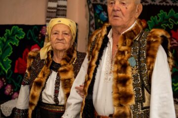 Familia Eutemia și Gavril Tâmpescu sărbătoreșe nunta de platină