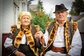 Familia Eutemia și Gavril Tâmpescu sărbătoreșe nunta de platină