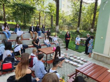 Primarul Ion Lungu a fost prezent la 17 unități de învățământ în prima zi a noului an școlar 3