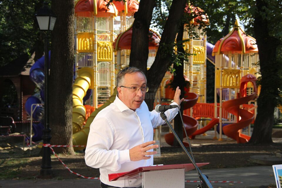 Dan Ioan Cușnir vrea să mute noul loc de joacă din parcul central al Sucevei