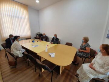 17 unități de învățământ, vizitate de primarul Ion Lungu în prima zi de școală