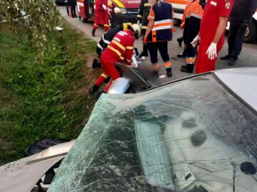 În ciuda manevrelor de resuscitare, tânăra nu a mai putut fi salvată