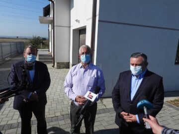 Ion Lungu a aprins flacăra aragazului la primele locuințe din Burdujeni Sat racordate la rețeaua de gaz metan