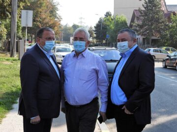 Ion Lungu a aprins flacăra aragazului la primele locuințe din Burdujeni Sat racordate la rețeaua de gaz metan