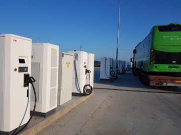 Primele autobuze electrice din lotul de 25 au ajuns în Suceava