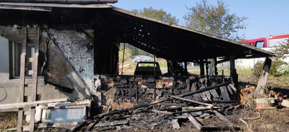 Incendiu într-o gospodărie din Ipotești Incendiu într-o gospodărie din Ipotești