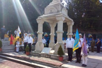 Comemorarea eroului sucevean Ion Grosaru, mort în misiune în Irak Comemorarea eroului sucevean Ion Grosaru, mort în misiune în Irak