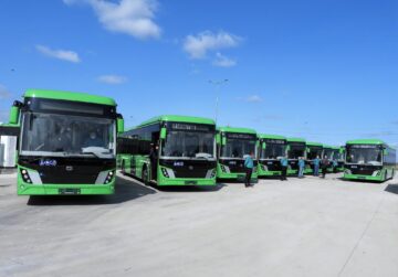 Sucevenii vor circula gratuit timp de două săptămâni cu autobuzele electrice cumpărate de Primăria Suceava
