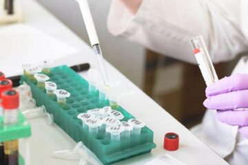 Scădere a numărului de cazuri de coronavirus pe final de săptămână. Foto: antena3.ro