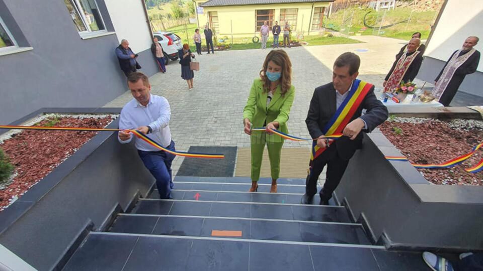 În cei 20 de ani de mandat, Ioan Moraru spune că și-a făcut datoria față de locuitorii comunei Dorna Arini