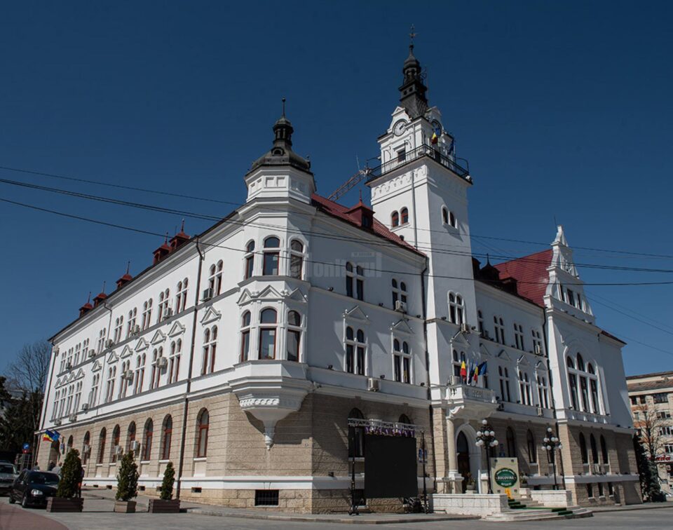 Prefectura Suceava a preluat de la Direcția de Sănătate Publică Suceava 121.200 măști de protecție și 4.200 litri de dezinfectant Prefectura Suceava a preluat de la Direcția de Sănătate Publică Suceava 121.200 măști de protecție și 4.200 litri de dezinfectant
