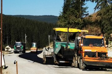 Gheorghe FLutur a declarat că după finalizarea acestui drum, distanța Vatra Dornei - București se scurtează cu 110 kilometri