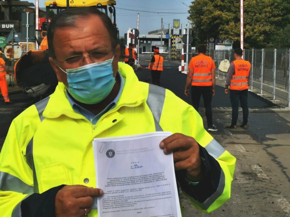 Gheorghe Flutur a prezentat ordinul prin care centurile Gura Humorului, Câmpulung Moldovenesc și Vatra Dornei au fost predate Consiliului Județean