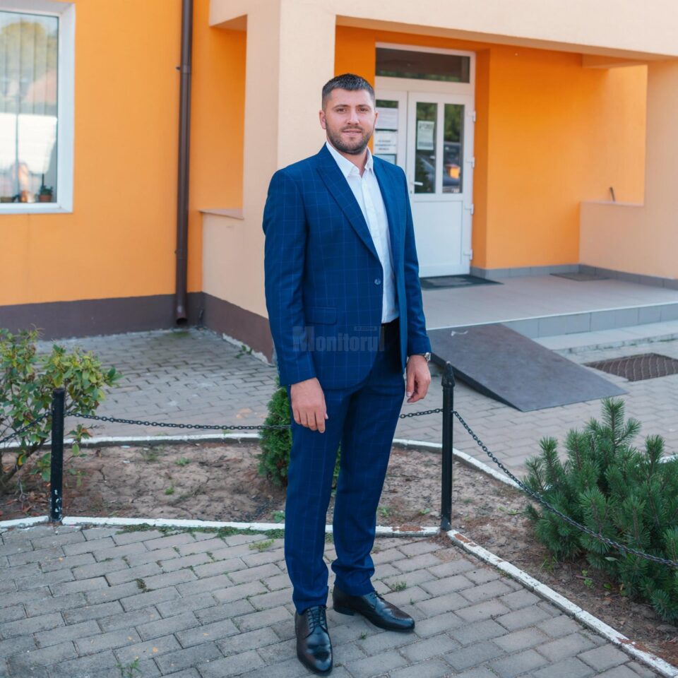 Gabriel Zaharie considera ca nu este normal ca cei mici sa nu aiba locuri de joaca moderne si sigure în comuna Grănicești