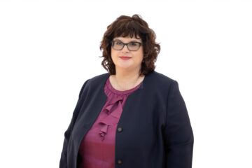Candidatul Partidului Ecologist Român pentru funcția de președinte al Consiliului Județean Suceava, Cătălina Vartic