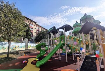 Loc de joacă de 1.000 de mp, pentru 165 de copii simultan, inaugurat în Burdujeni