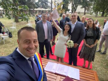Viceprimarul Lucian Harșovschi a oficiat căsătoria a 19 cupluri care și-au unit destinele în preajma alegerilor locale