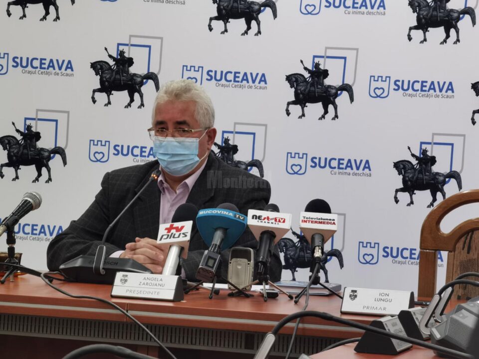 Primarul Ion Lungu a anunțat miercuri dimineață intenția de acordate a titlului de Cetățean de onoare al Sucevei lui Ștefan Mandachi