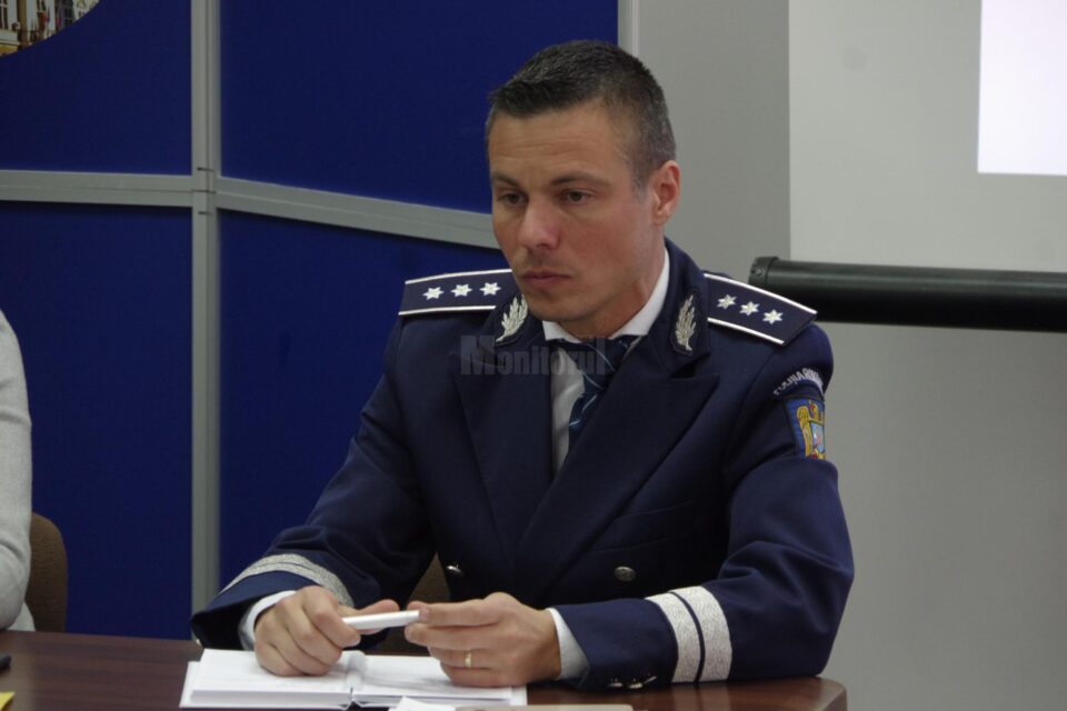 Comisar-șef Ionuț Epureanu - Nu dorim să aplicăm sancțiuni, dar nu vom tolera nerespectarea legii Comisar-șef Ionuț Epureanu - Nu dorim să aplicăm sancțiuni, dar nu vom tolera nerespectarea legii