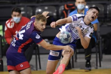 Duelul dintre CSU Suceava și CSM Vaslui s-a încheiat nedecis. Foto Alex Nicodim