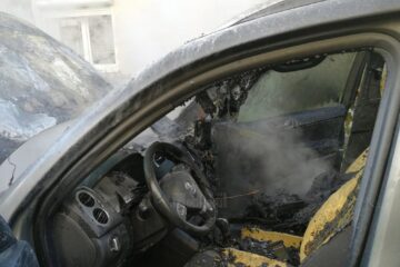 VW Tiguan, distrus de flăcări în cartierul Zamca