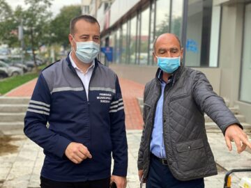 Lucrările de refacere a treptelor și aleilor aferente, supravegheate în teren de viceprimarul Lucian Harșovschi