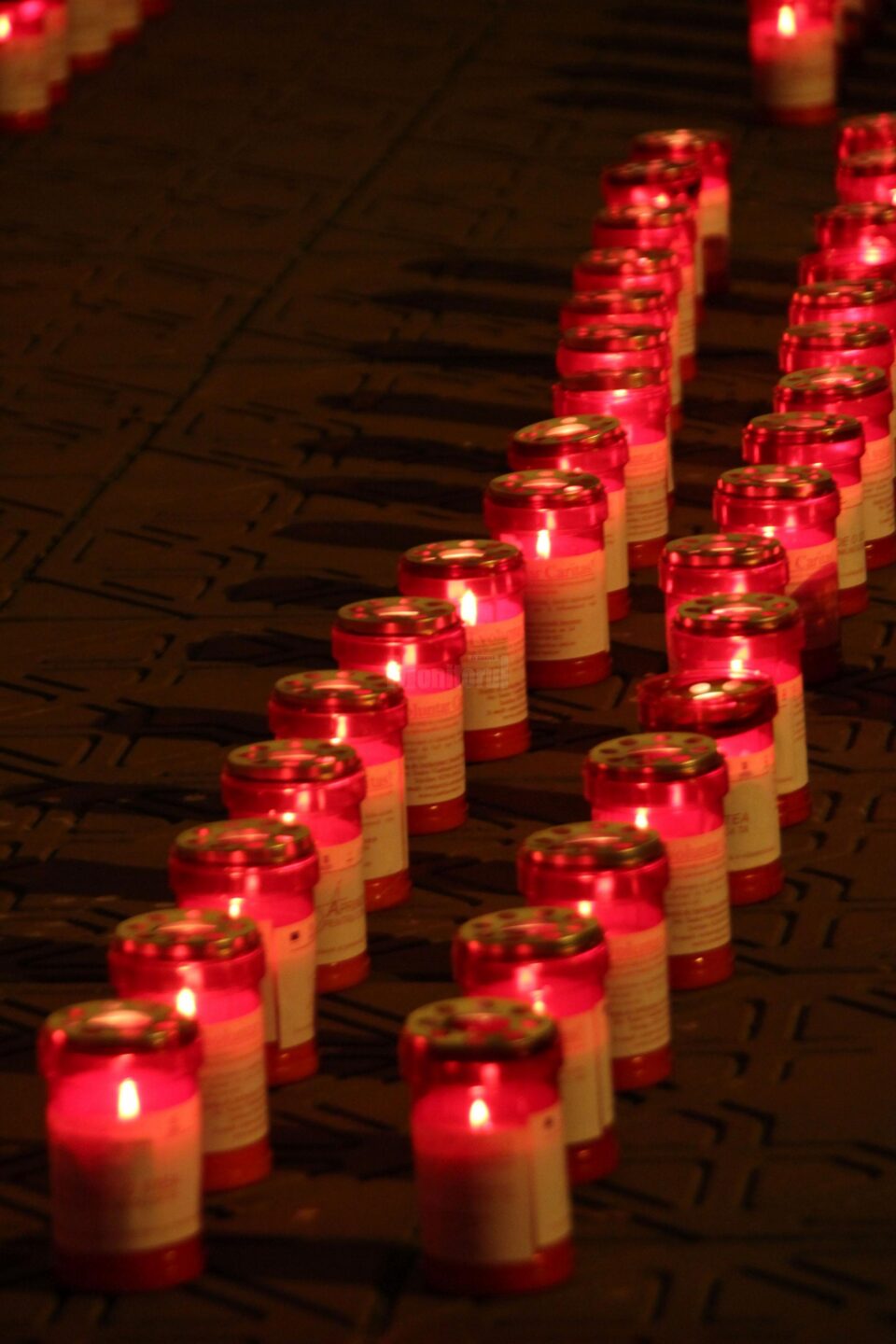 Candele aprinse
