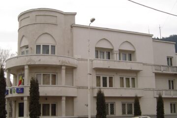 Cinci cazuri de Covid la Primăria Câmpulung Moldovenesc