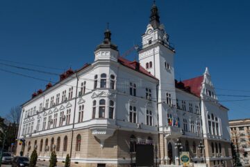 Consiliul Județean Suceava va fi format din 18 reprezentanți ai PNL, 13 consilieri PSD și cinci din partea PMP
