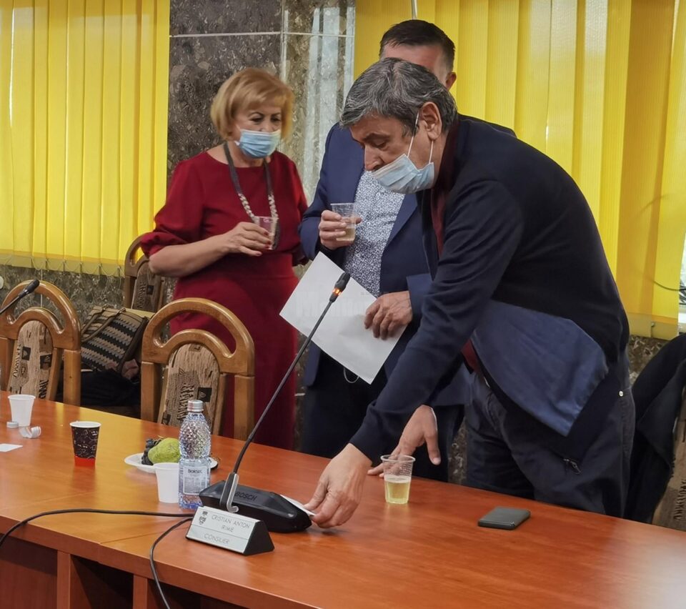 Cristian Irimie la ultima ședință de Consiliu Local, când și-a luat adio de la colegi