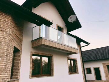 Balustrade din sticlă cu performanțe de siguranță și eleganță de la Gridoma