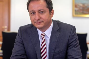Autoritatea de Supraveghere Financiară: Activele sistemului de pensii private au depășit 14 miliarde de euro