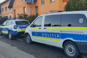 Descindere a poliției la Primăria Șcheia. Dosarul vizează drumuri betonate fără avize de siguranță rutieră
