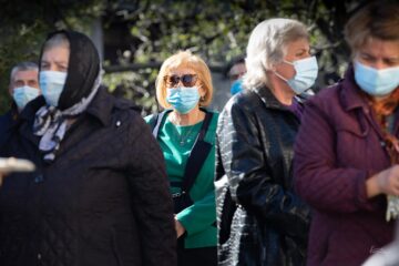 Suceava și-a luat adio de la doctorul Cristian Irimie, cu ceremonial militar cu Gardă de Onoare. Foto: Ema MOTRESCU