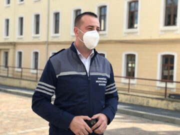 Lucian Harșovschi :“Piatra cubică a fost înlocuită cu pavaj antichizat, care pe lângă aspectul aparte, are rezistență mare la uzură și alunecare”
