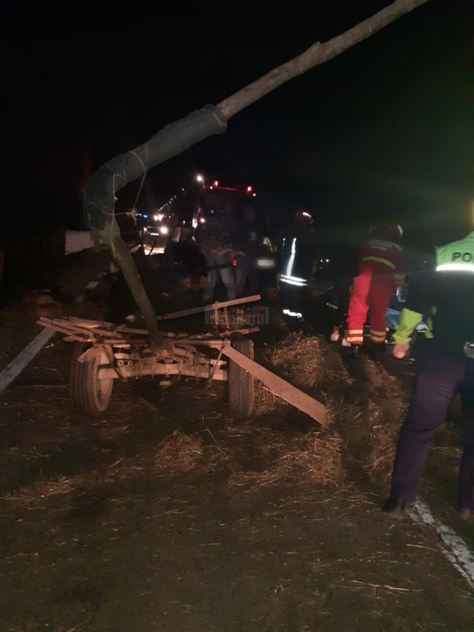Autoturismul a intrat in coliziune cu o caruta pe o strada din Solca