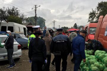 Polițiștii au dat aproape 200 de amenzi, pentru lipsa măștii