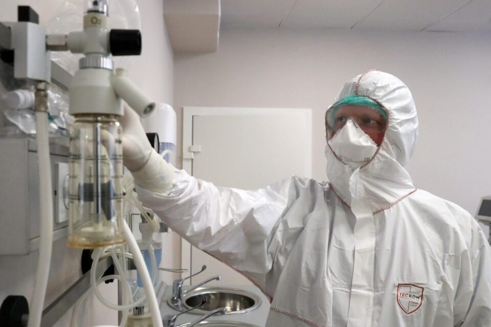 Autoritățile județene și medicale au stabilit un plan pentru a combate al doilea val al pandemiei de coronavirus FOTO MApN